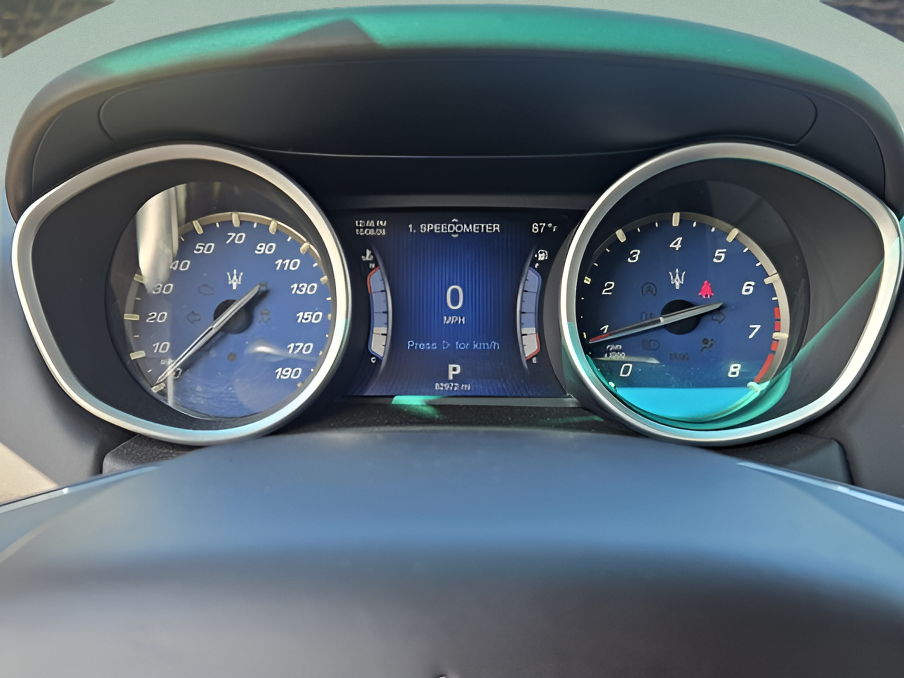 Used 2014 Maserati Ghibli RWD image 21