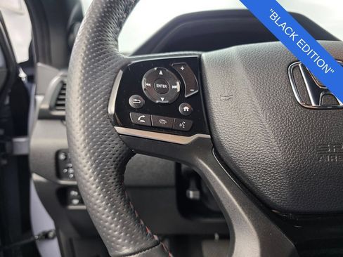Used 2025 Honda Passport Black Edition image 20