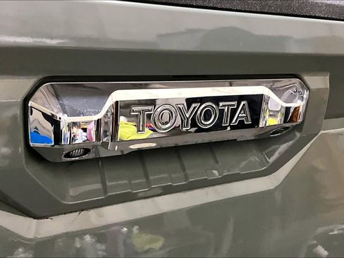 Used 2024 Toyota Tundra Limited image 30