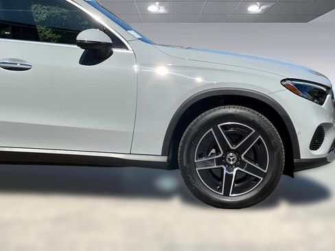 Certified 2026 Mercedes-Benz GLC 300 image 35