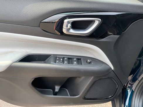 New 2026 Jeep Compass Limited AWD/4WD image 8