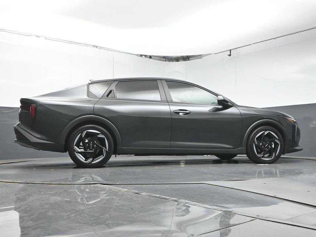 Used 2025 Kia K4 GT-Line Turbo FWD image 37