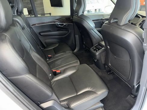 Used 2019 Volvo XC90 T6 Momentum w/ Advanced Package AWD/4WD image 36