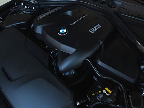 Used 2017 BMW 430i Coupe w/ Driver Assistance Package RWD image 26