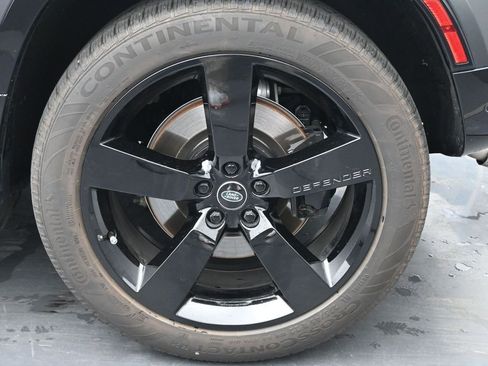 Used 2024 Land Rover Defender 110 Carpathian Edition image 16