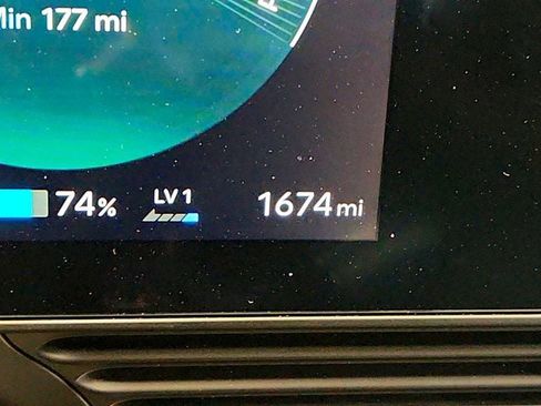 Used 2025 Hyundai Ioniq 5 Limited image 15