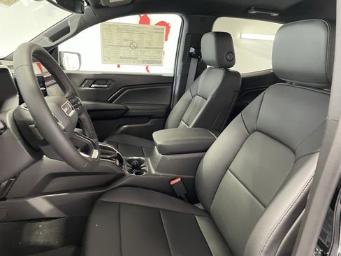New 2026 GMC Canyon Elevation w/ Convenience Package RWD image 12
