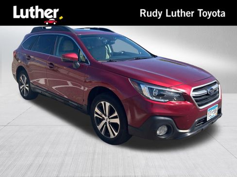 Used 2019 Subaru Outback 2.5i Limited AWD/4WD image 1