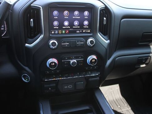 Used 2019 GMC Sierra 1500 AT4 w/ Driver Alert Package I AWD/4WD image 15