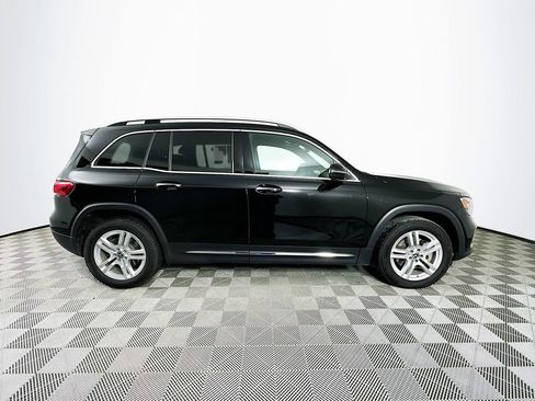 Used 2023 Mercedes-Benz GLB 250 4MATIC image 10