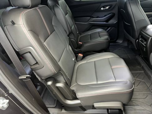 Certified 2023 Chevrolet Traverse RS w/ LPO, Floor Liner Package image 34