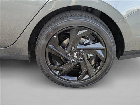 New 2026 Hyundai Elantra Sport image 9