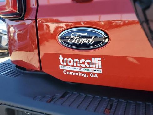 Used 2023 Ford Bronco Badlands image 10