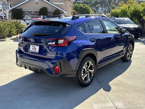 Certified 2025 Subaru Crosstrek 2.0i Premium image 4