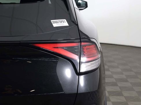 Used 2024 Kia Sportage LX image 14