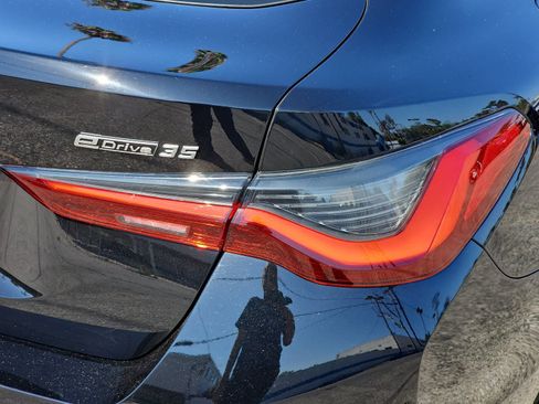 Used 2024 BMW i4 eDrive35 w/ Premium Package RWD image 35