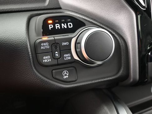 Used 2026 RAM 1500 Big Horn AWD/4WD image 23