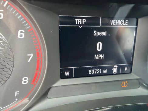 Used 2025 Chevrolet Trax RS w/ Driver Confidence Package FWD image 10
