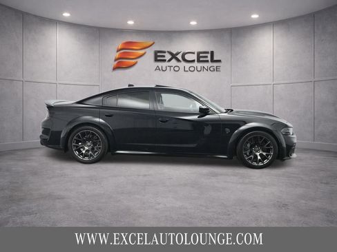 Used 2021 Dodge Charger SRT Hellcat RWD image 10