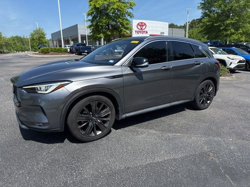 Used 2020 INFINITI QX50 Essential w/ Edition 30 Package image 2