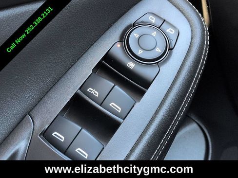 Used 2024 Buick Encore GX Sport Touring FWD image 21