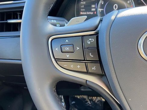 Certified 2023 Lexus ES 350 w/ Premium Package image 19