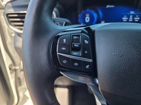 Used 2021 Ford Explorer Platinum w/ Equipment Group 601A AWD/4WD image 23