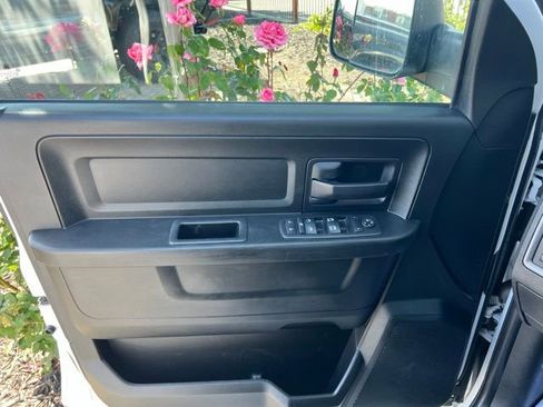 Used 2018 RAM 1500 Tradesman w/ Popular Equipment Group AWD/4WD image 5