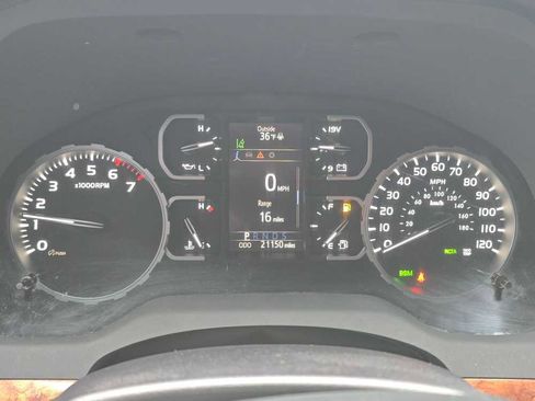 Used 2018 Toyota Tundra 1794 Edition image 21