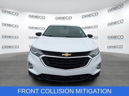 Used 2021 Chevrolet Equinox LS w/ LS Convenience Package FWD image 2
