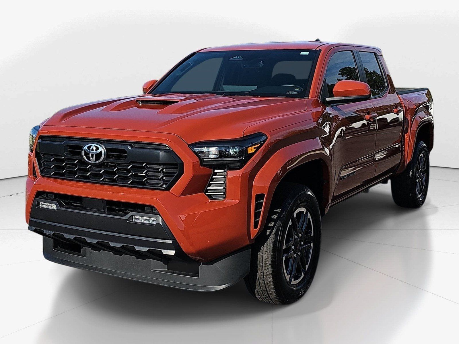 Used 2025 Toyota Tacoma TRD Sport AWD/4WD image 8