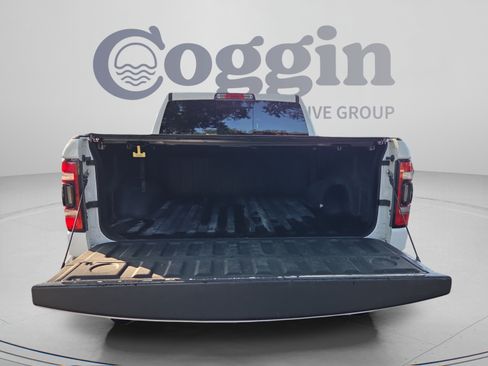 Used 2020 RAM 1500 Laramie AWD/4WD image 13
