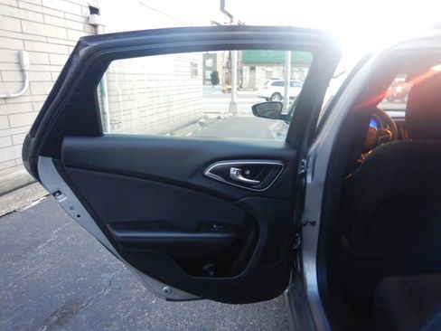 Used 2015 Chrysler 200 LX image 11