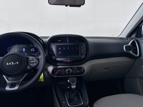 New 2025 Kia Soul LX w/ LX Technology Package image 21