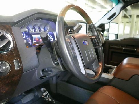 Used 2015 Ford F350 Platinum AWD/4WD image 19
