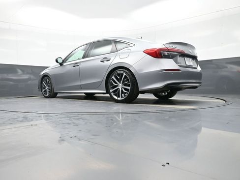 Certified 2023 Honda Civic Touring image 32