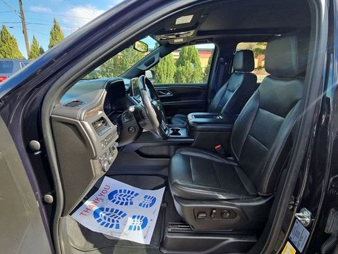 Used 2021 Chevrolet Tahoe LT w/ LT Signature Package image 11