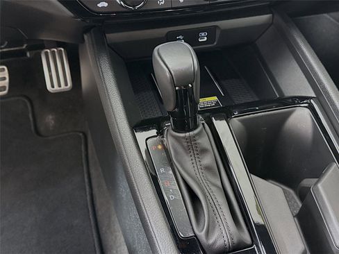 Used 2025 Honda Accord Sport image 14