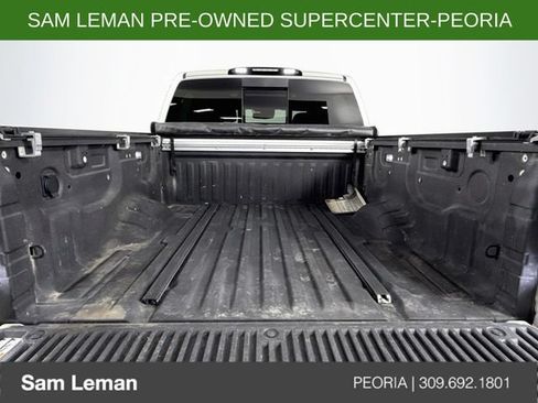 Used 2021 Nissan Titan Platinum Reserve w/ Moonroof Package AWD/4WD image 27