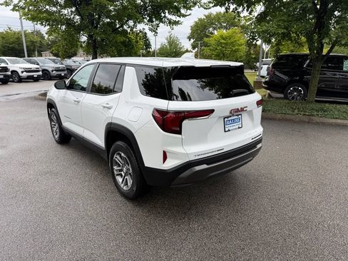 Used 2026 GMC Terrain Elevation AWD/4WD image 3