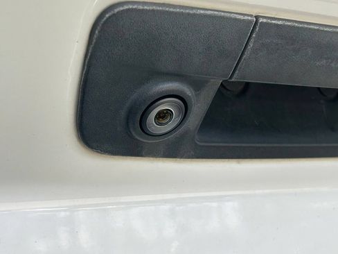 Used 2016 RAM 1500 Express RWD image 18