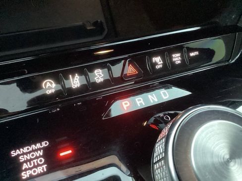 Used 2022 Jeep Wagoneer Series II w/ Premium Group I image 65