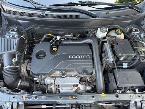 Used 2020 Chevrolet Equinox LT AWD/4WD image 35