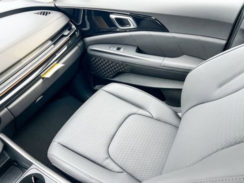 New 2026 Kia Carnival SX Prestige image 15
