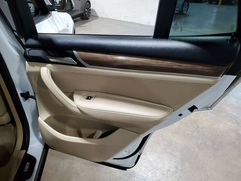 Used 2015 BMW X3 xDrive28i AWD/4WD image 25