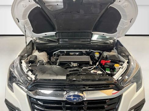 Used 2025 Subaru Ascent Touring AWD/4WD image 33