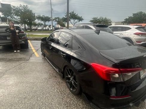 Used 2023 Honda Civic Si image 4