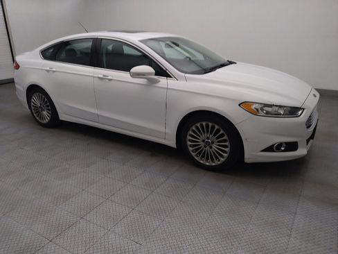 Used 2016 Ford Fusion Titanium FWD image 11