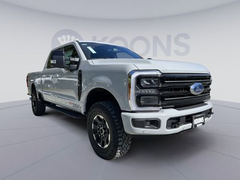 New 2026 Ford F250 Platinum w/ Tremor Off-Road Package image 10