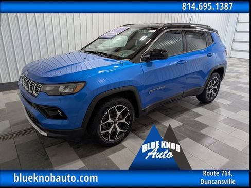Used 2025 Jeep Compass Limited AWD/4WD image 1